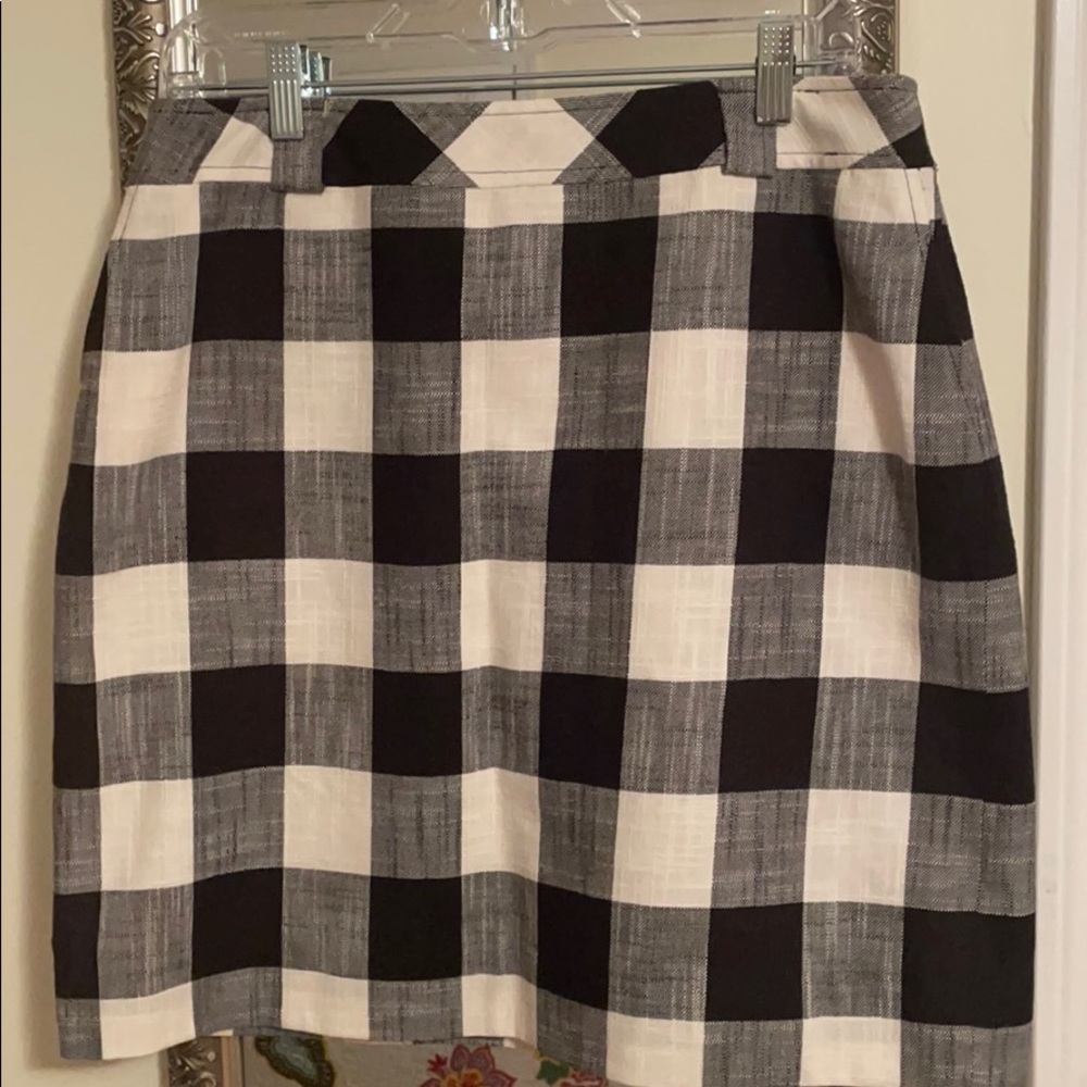 Buffalo Plaid Black and White Skirt. EUC